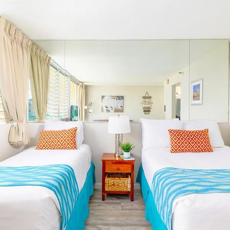 Cozy Waikiki Studio At Aqua Aloha Surf Honolulu Exterior photo