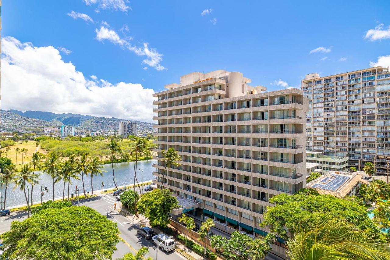 Cozy Waikiki Studio At Aqua Aloha Surf Honolulu Exterior photo